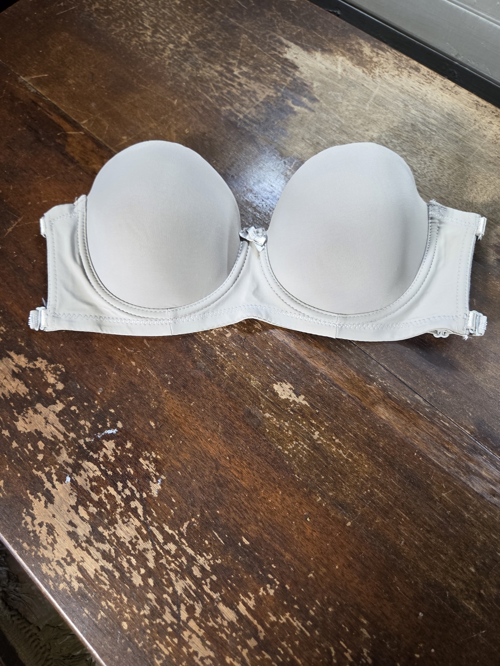 Strapless Smooth Convertible Bra L